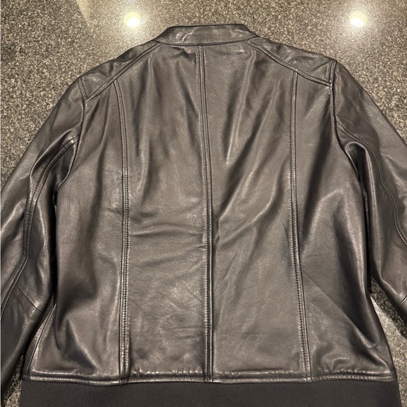 50% off! Massimo Dutti 100% leather bomber jacket - Picture 6 of 6